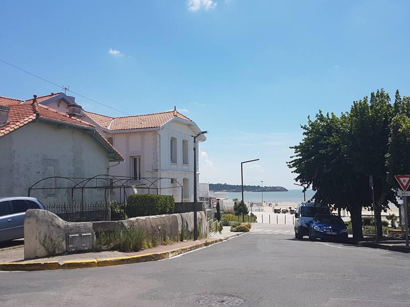 Saint Georges De Didonne - Emplacement Priviligie Pour Un Sejour A Deux Ou En Solo Extérieur photo