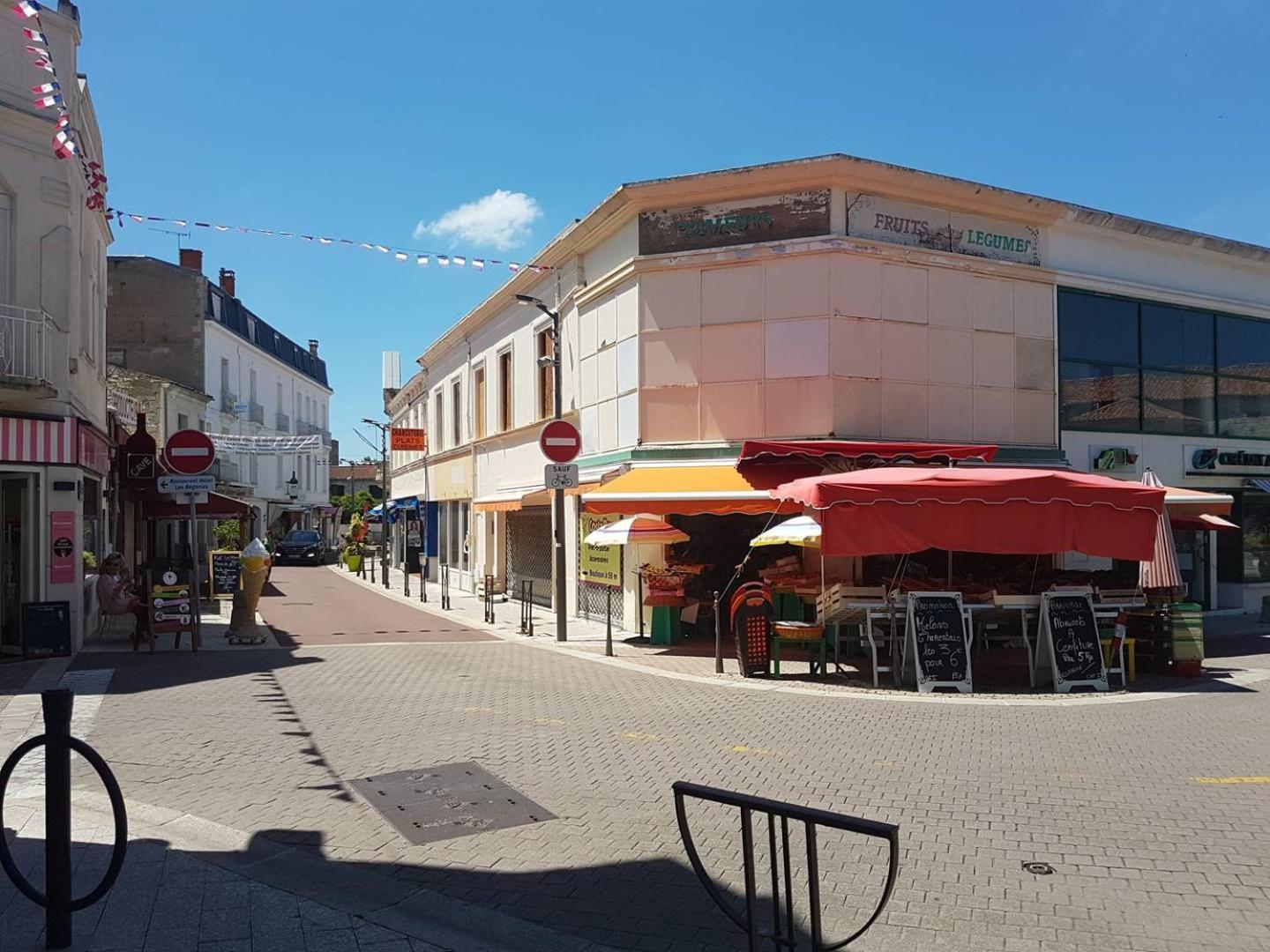 Saint Georges De Didonne - Emplacement Priviligie Pour Un Sejour A Deux Ou En Solo Extérieur photo
